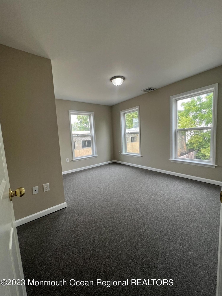 1317 Washington Avenue - Photo 28