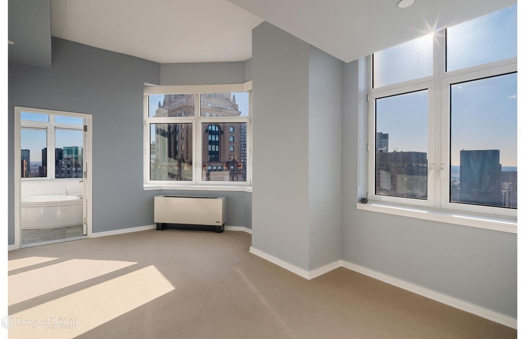 425 Fifth Ave - Photo 1
