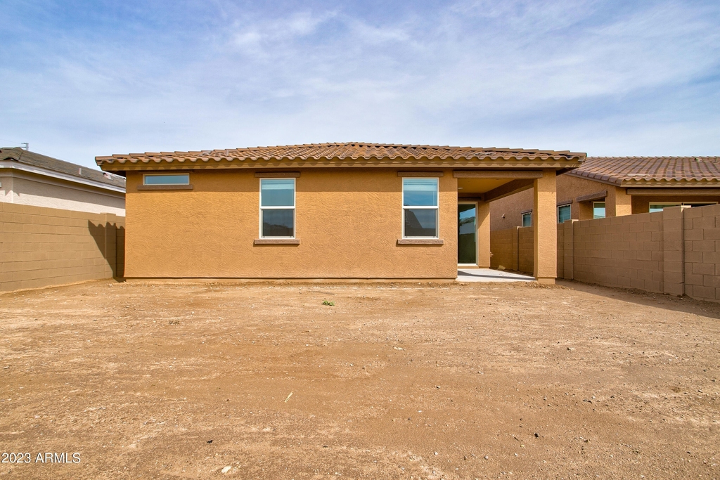 16845 W Evergreen Road - Photo 40