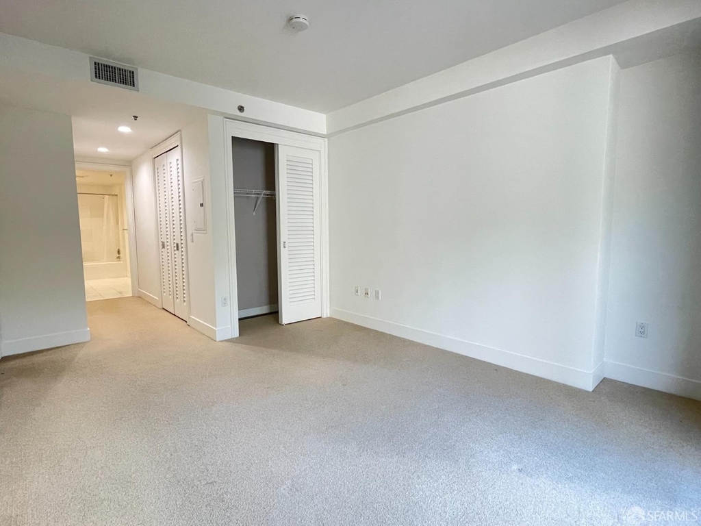 239 Brannan Street - Photo 13