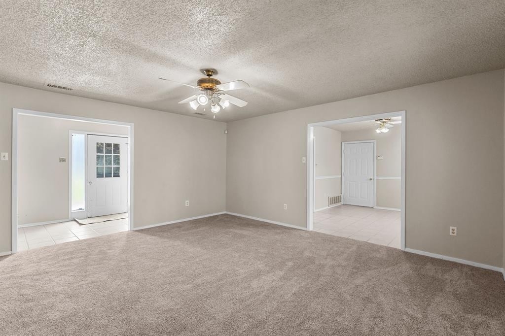 2735 N White Chapel Boulevard - Photo 5