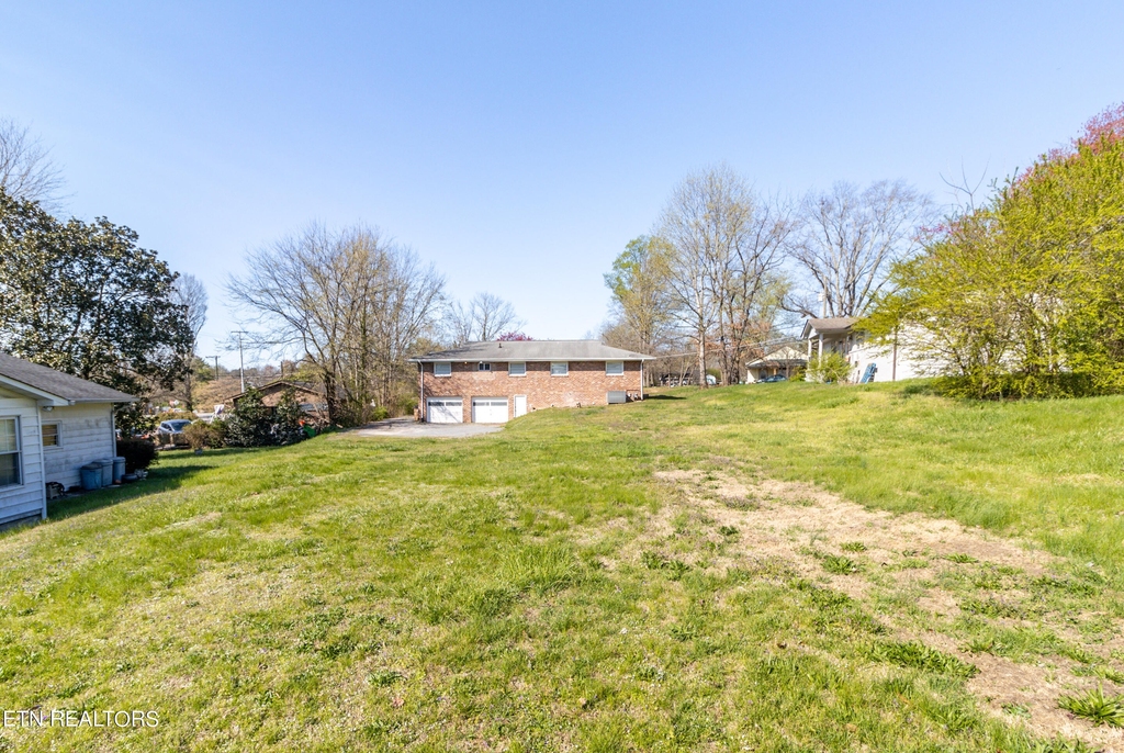 4802 Inskip Rd - Photo 20