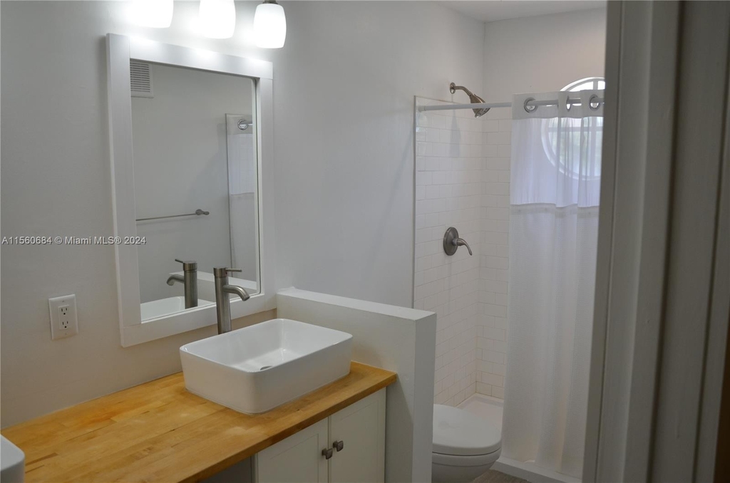 351 Sw 121st Ave - Photo 4