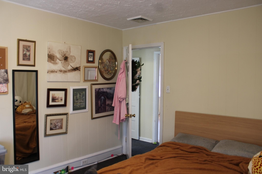 105 Ellis Street - Photo 1