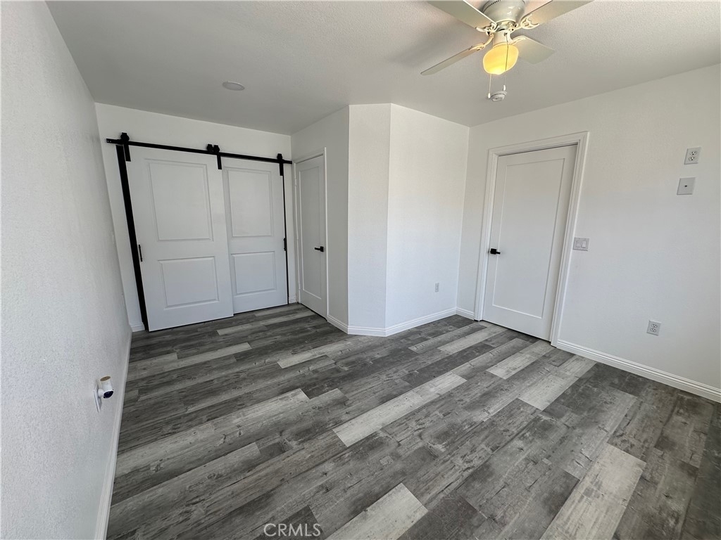 1321 N Sultana Avenue - Photo 14