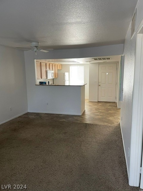 8070 W Russell Road - Photo 1