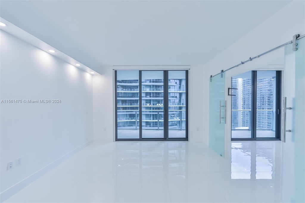 1010 Brickell Ave - Photo 2