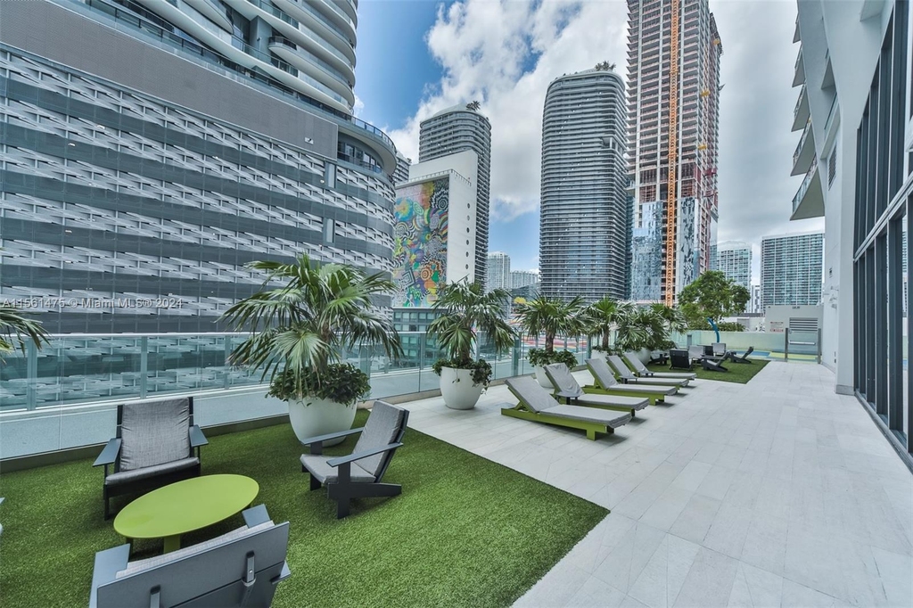 1010 Brickell Ave - Photo 27