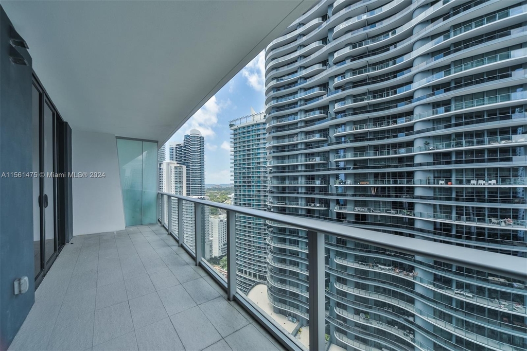 1010 Brickell Ave - Photo 19