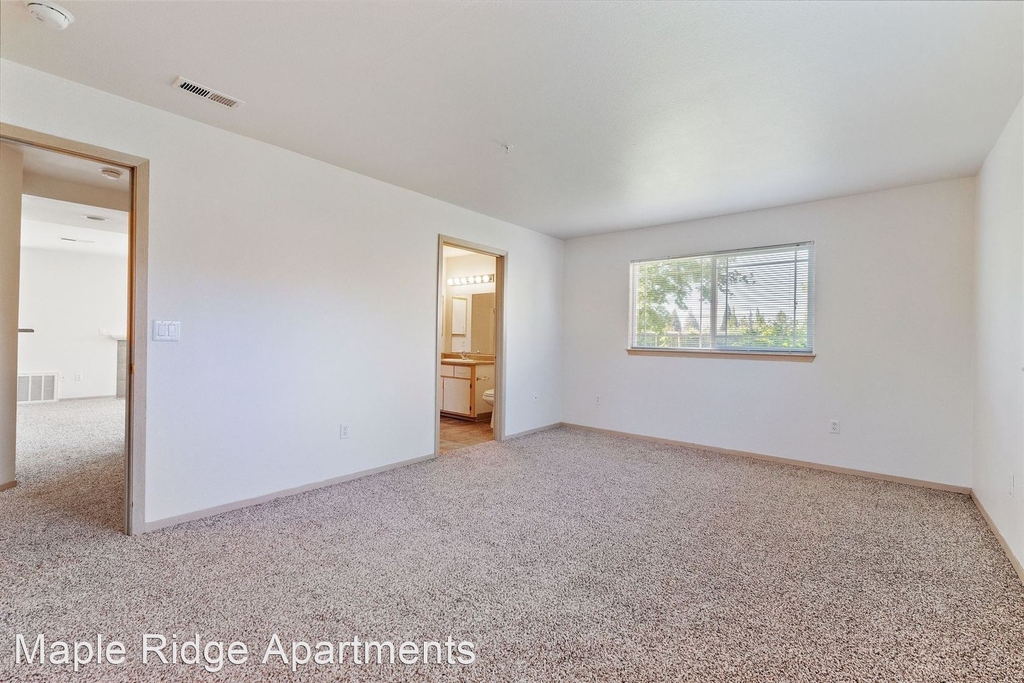 306 Ne 104th Ave - Photo 26