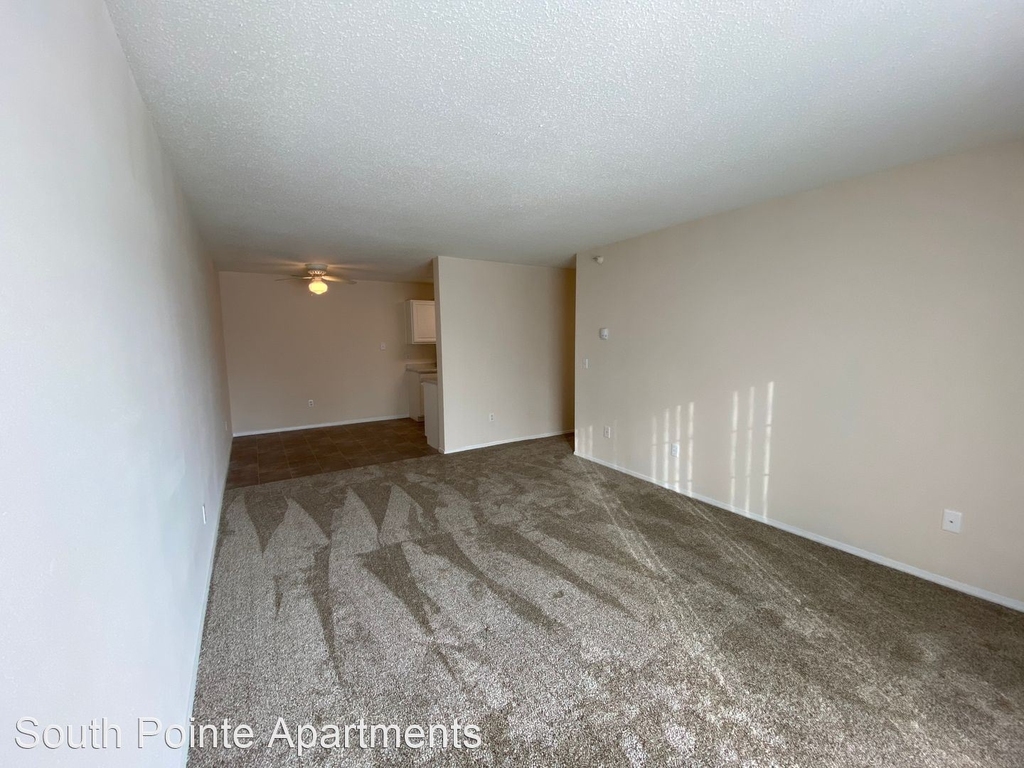 6003 South Cliff Avenue - Photo 2