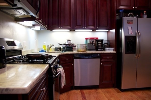 1089 Beacon Street - Photo 2