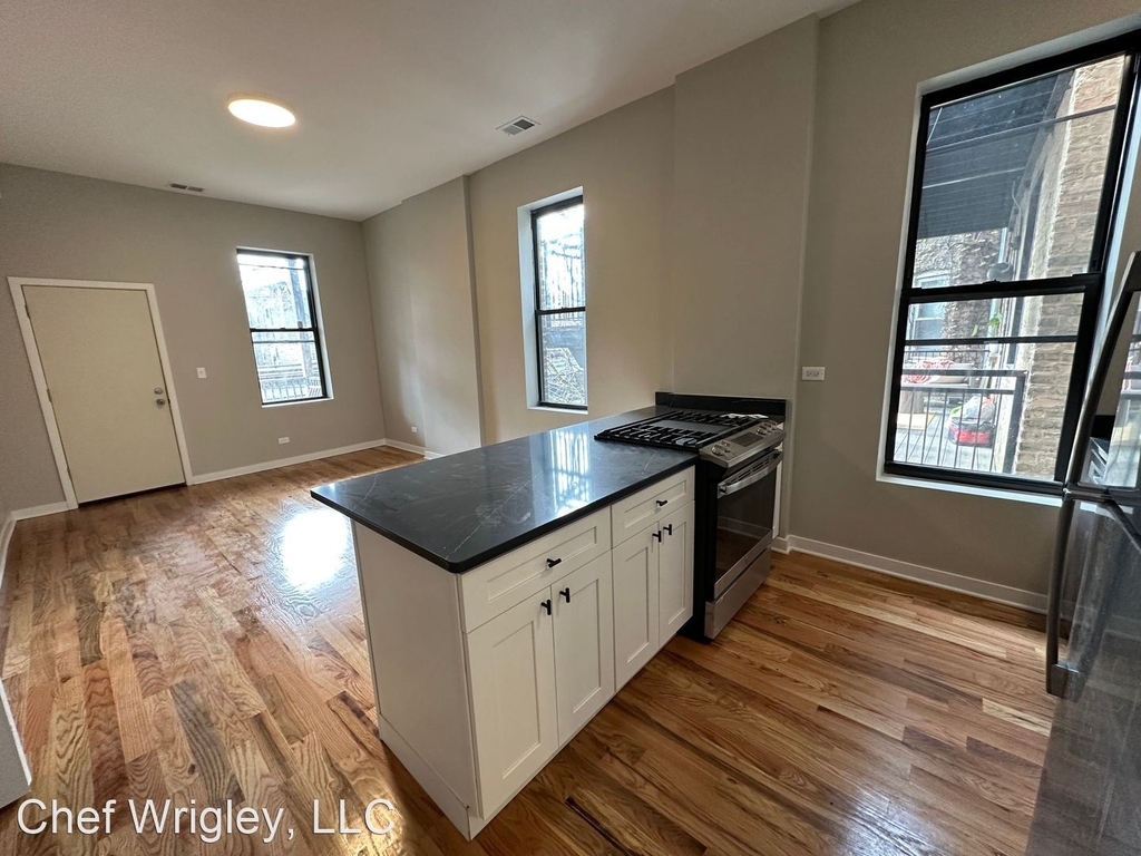 3515 N Sheffield - Photo 1