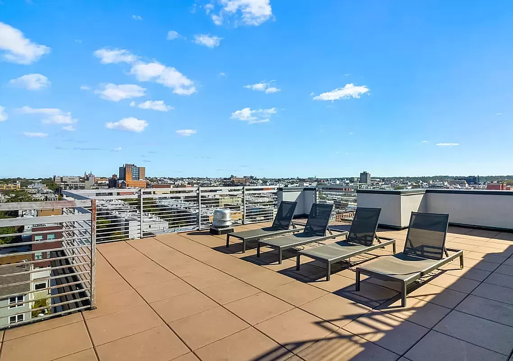 1433 Dekalb Avenue - Photo 8