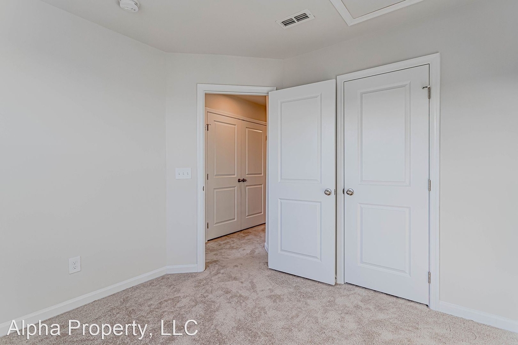 100 Coldwater Creek Court - Photo 18