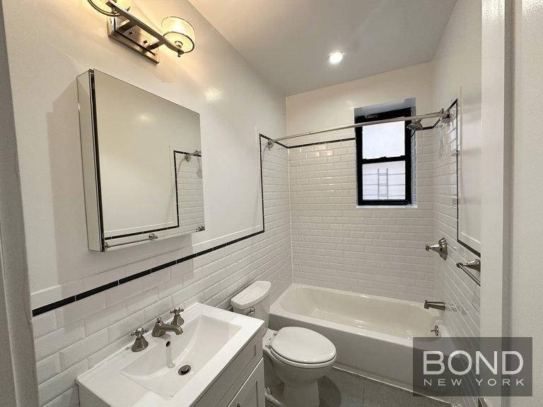 West 136th Street - Photo 12