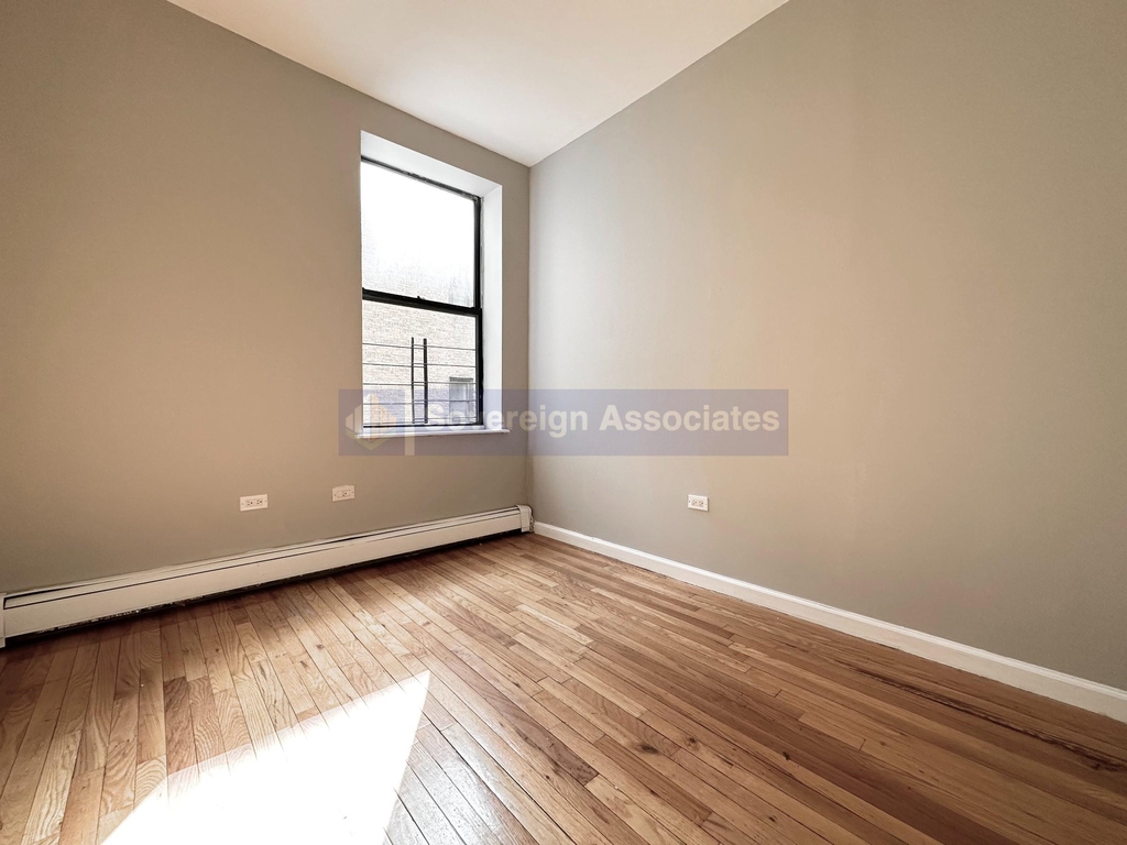 707 Saint Nicholas Avenue - Photo 6