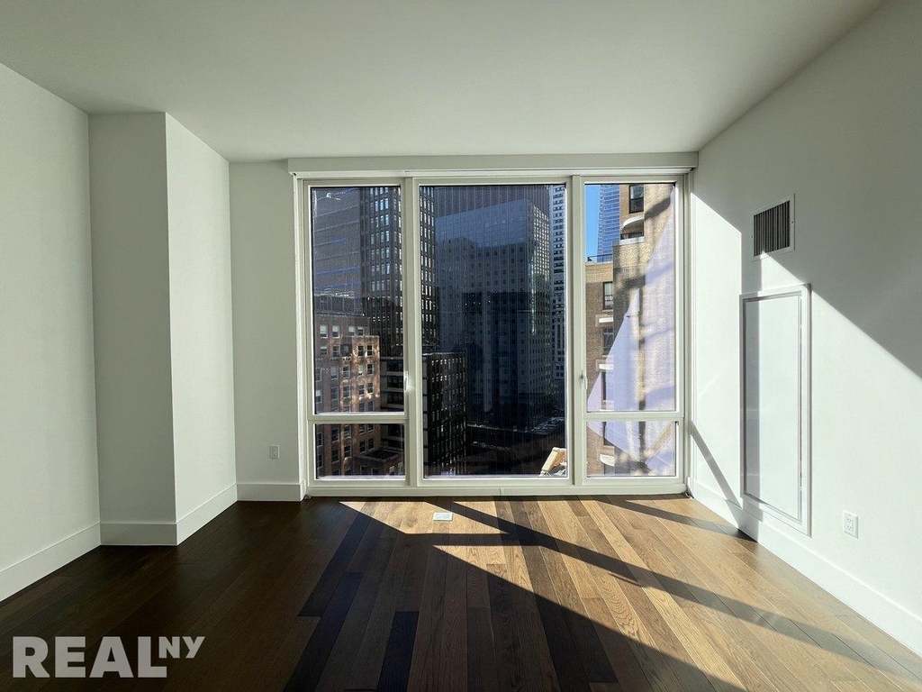 222 East 44th Street - Photo 1