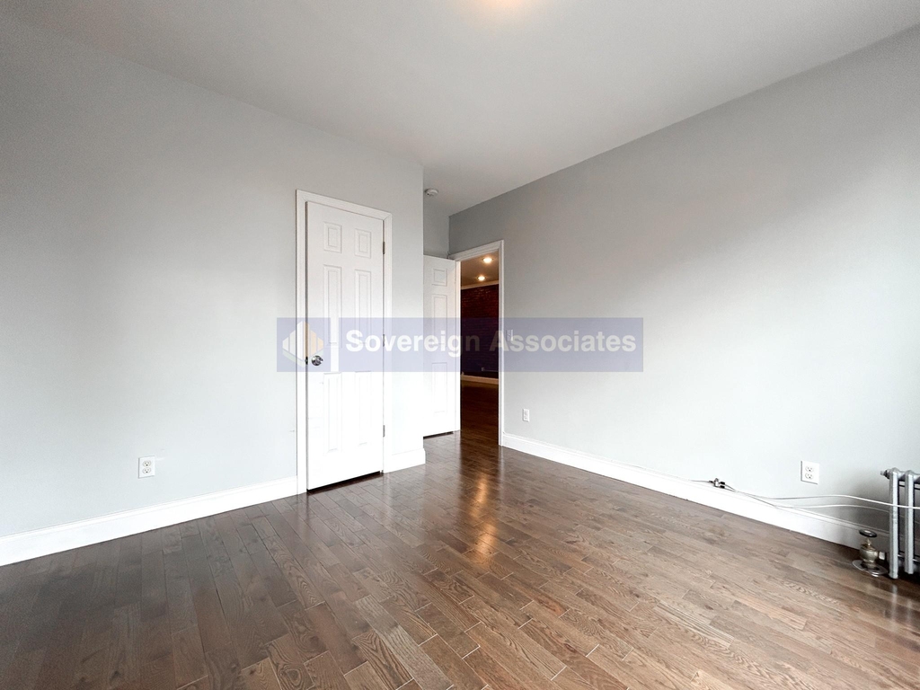 184 Nagle Avenue - Photo 7