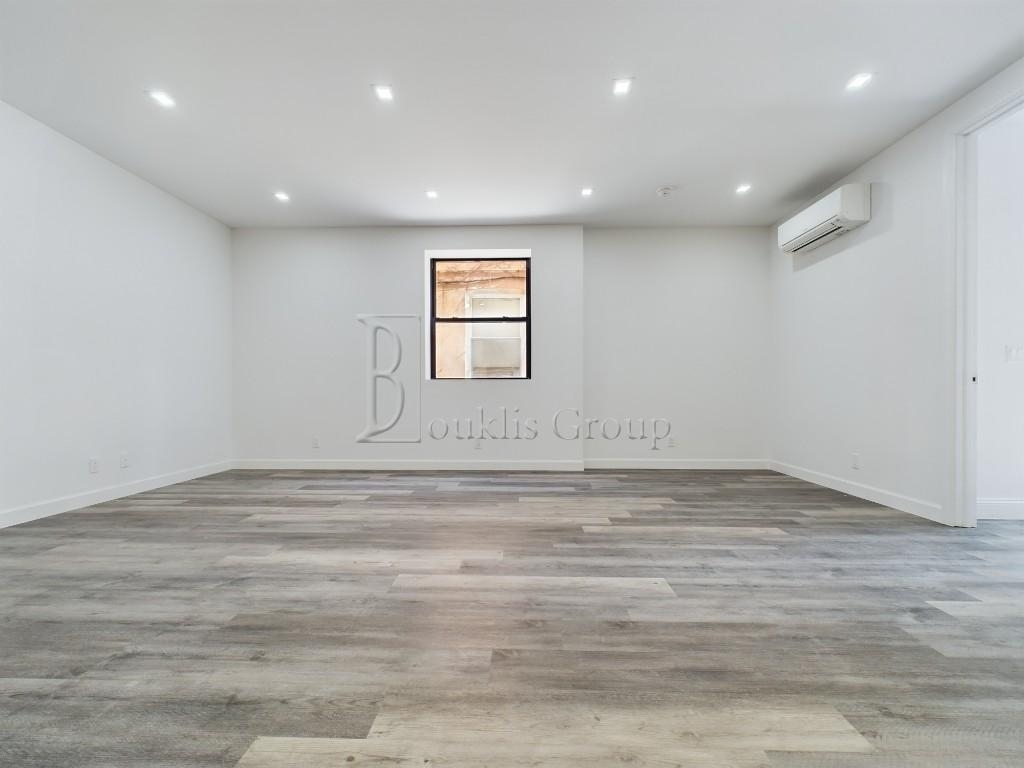 21-24 21st Road - Photo 7