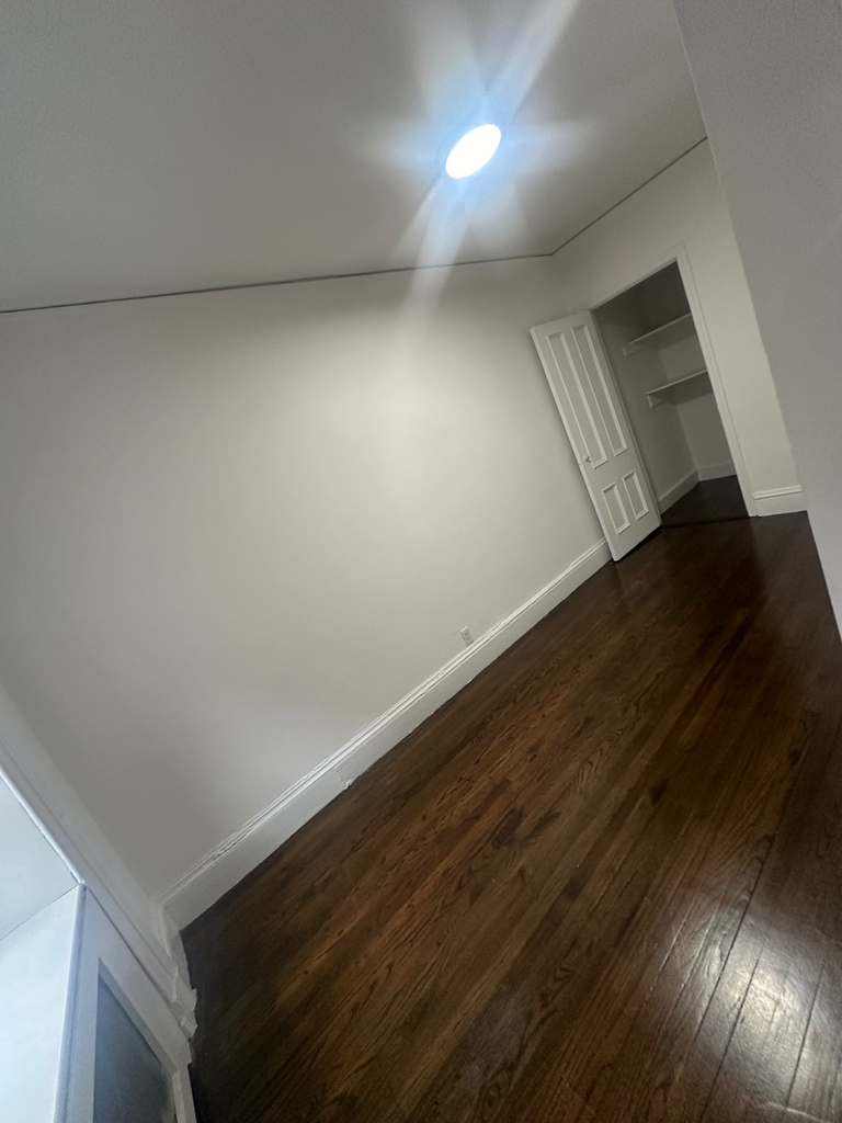 145 East 72nd Street - Photo 5