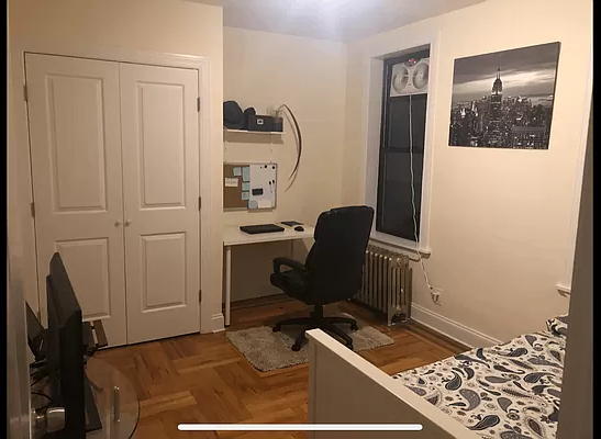 30-49 Crescent Street - Photo 1