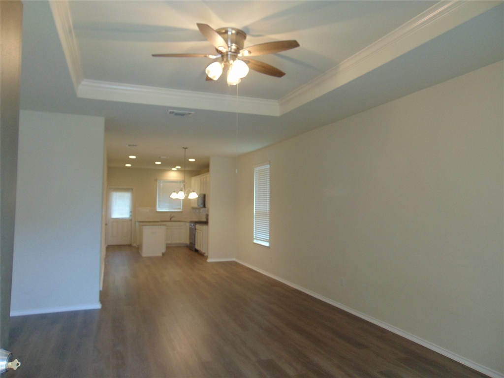 128 Bayberry Cir - Photo 1