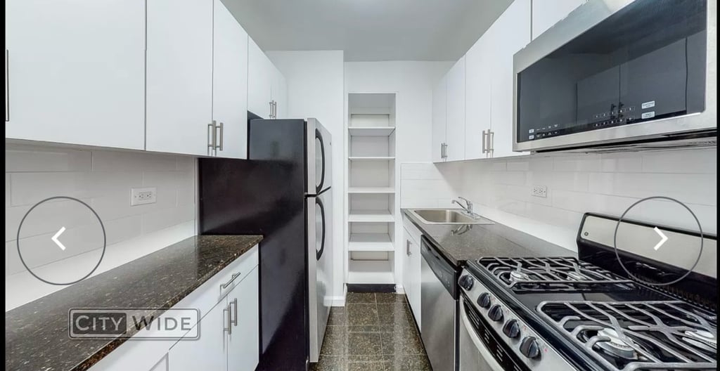240 East 82nd Street - Photo 2