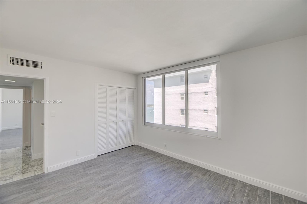 1200 West Ave - Photo 18