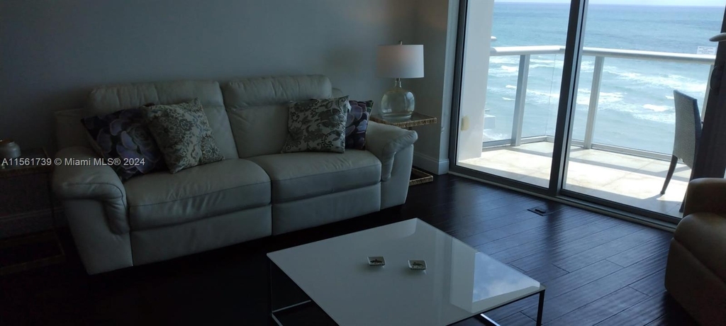 17001 Collins Ave - Photo 14