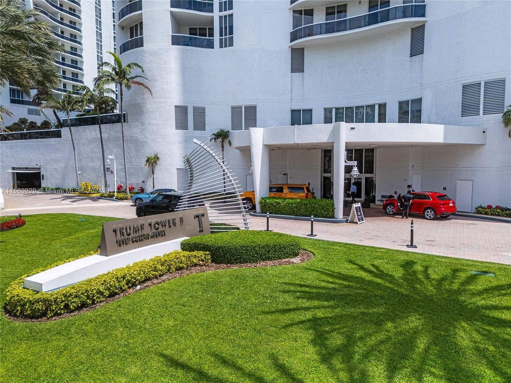 16001 Collins Ave - Photo 37