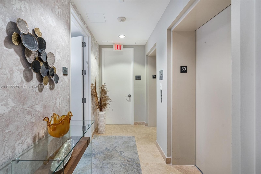 16001 Collins Ave - Photo 2