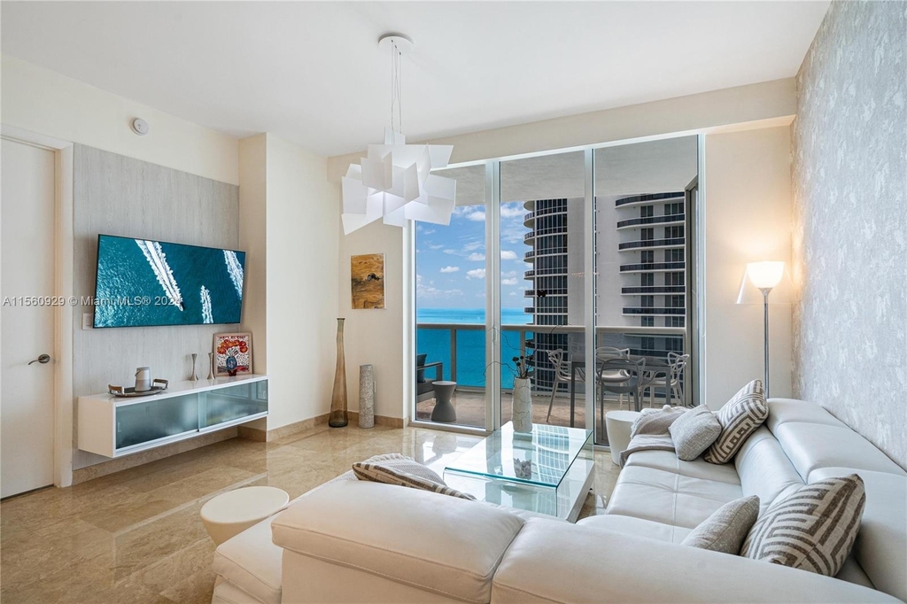 16001 Collins Ave - Photo 16