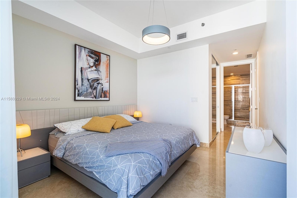 16001 Collins Ave - Photo 34