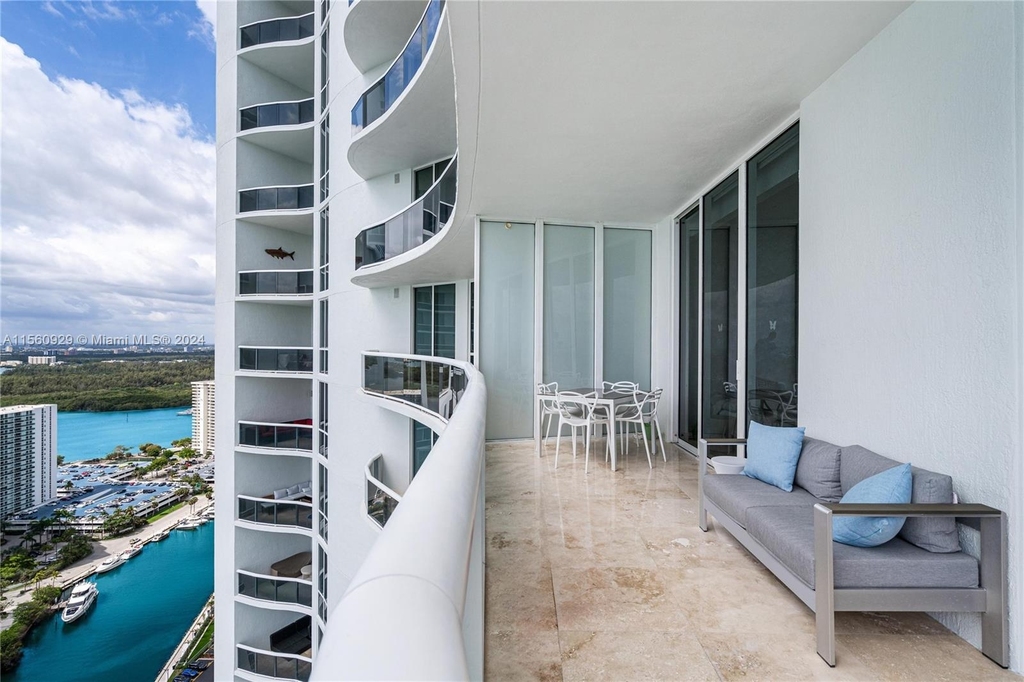 16001 Collins Ave - Photo 1