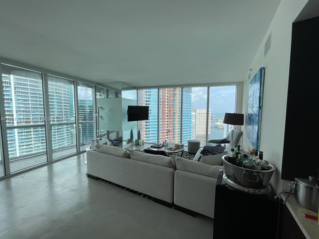 465 Brickell Ave - Photo 4