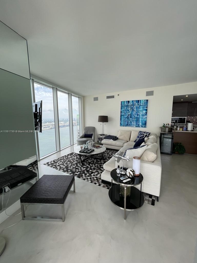 465 Brickell Ave - Photo 17