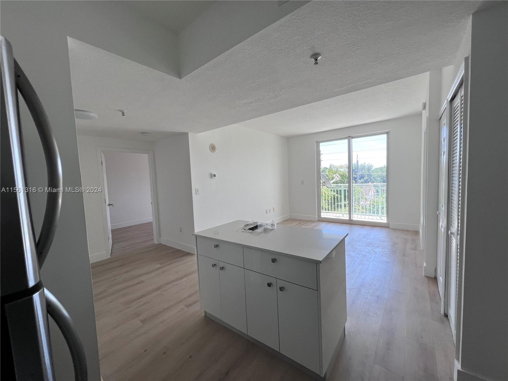 3500 Coral Way - Photo 6