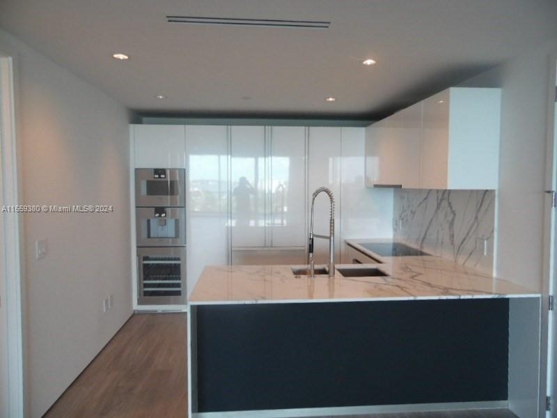 10201 Collins Ave - Photo 3