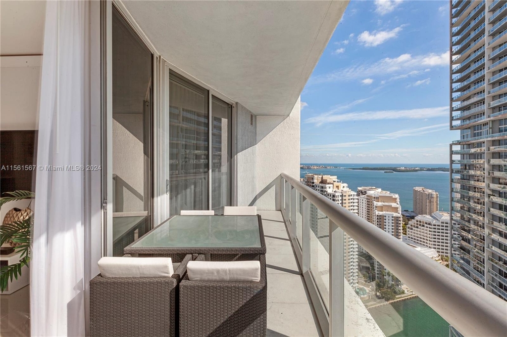 475 Brickell Ave - Photo 15