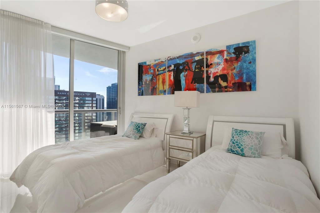 475 Brickell Ave - Photo 7