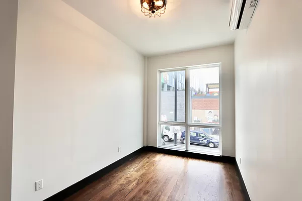 340 Irving Avenue - Photo 11