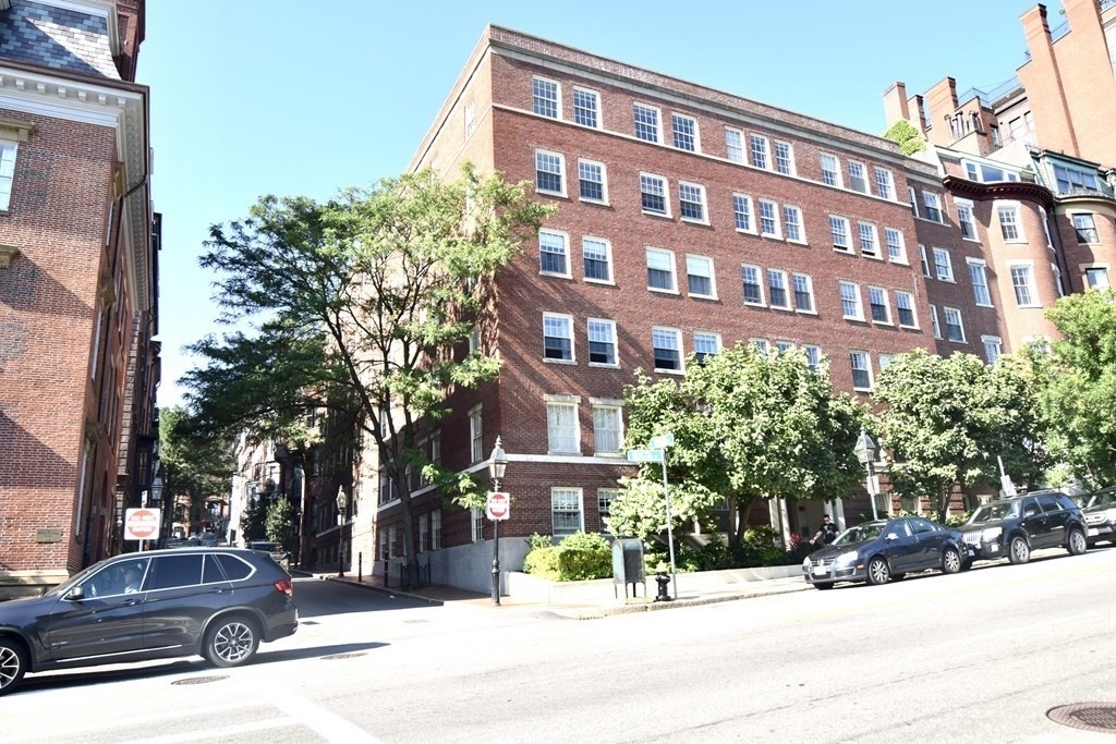 37 Beacon Street - Photo 17