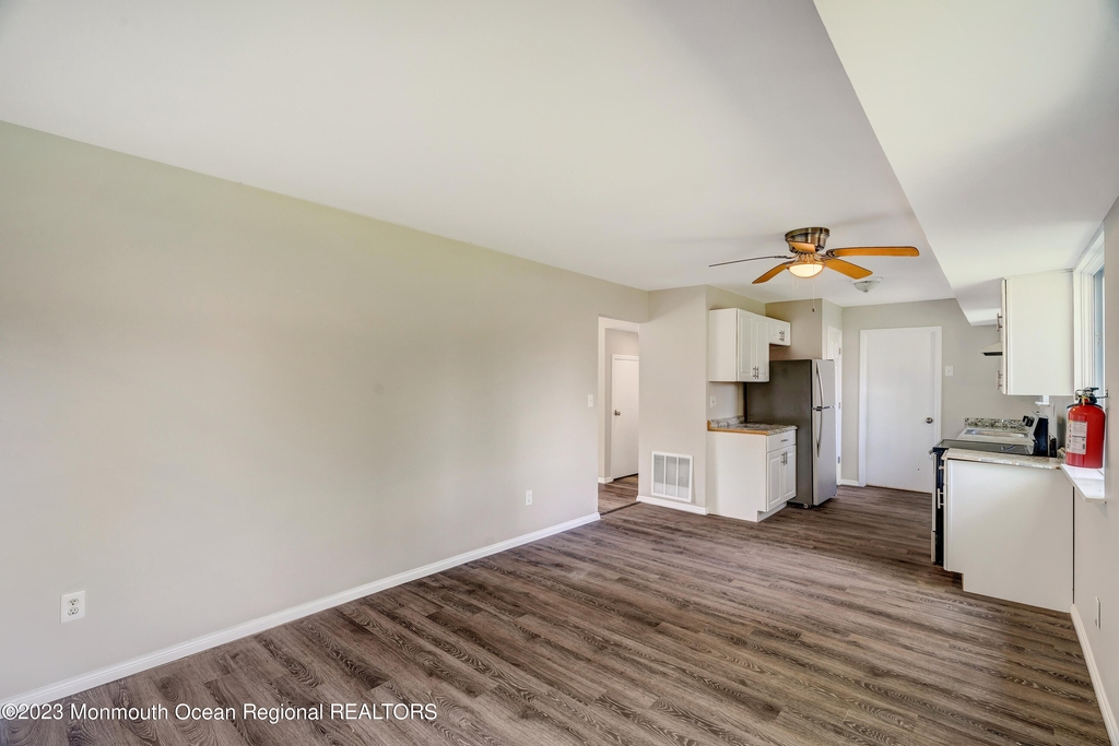 103 Barnegat Boulevard - Photo 11