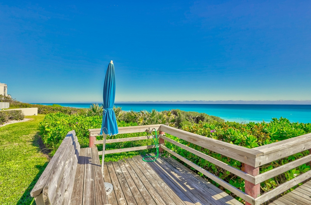 630 Ocean Drive - Photo 46