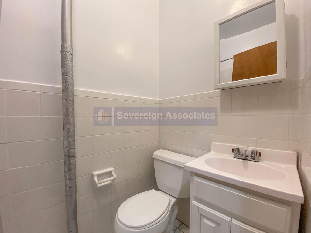 515 West 111th Street - Photo 6