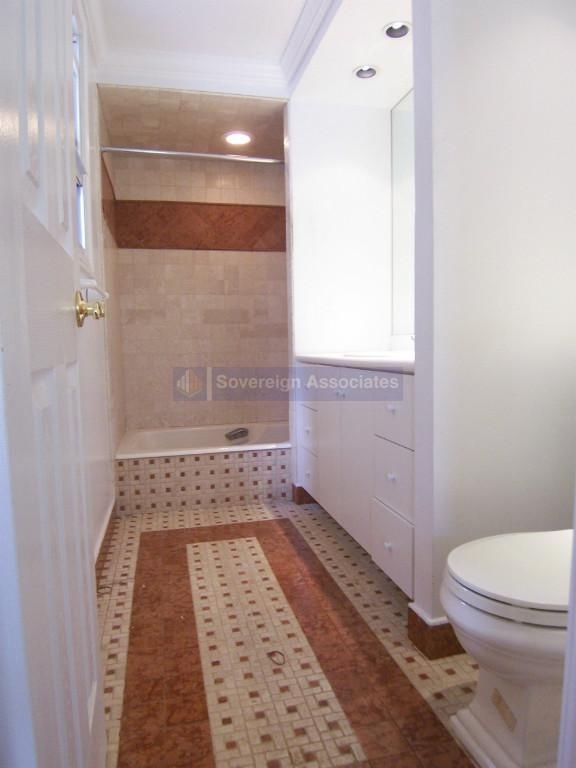 351 Amsterdam Avenue - Photo 2