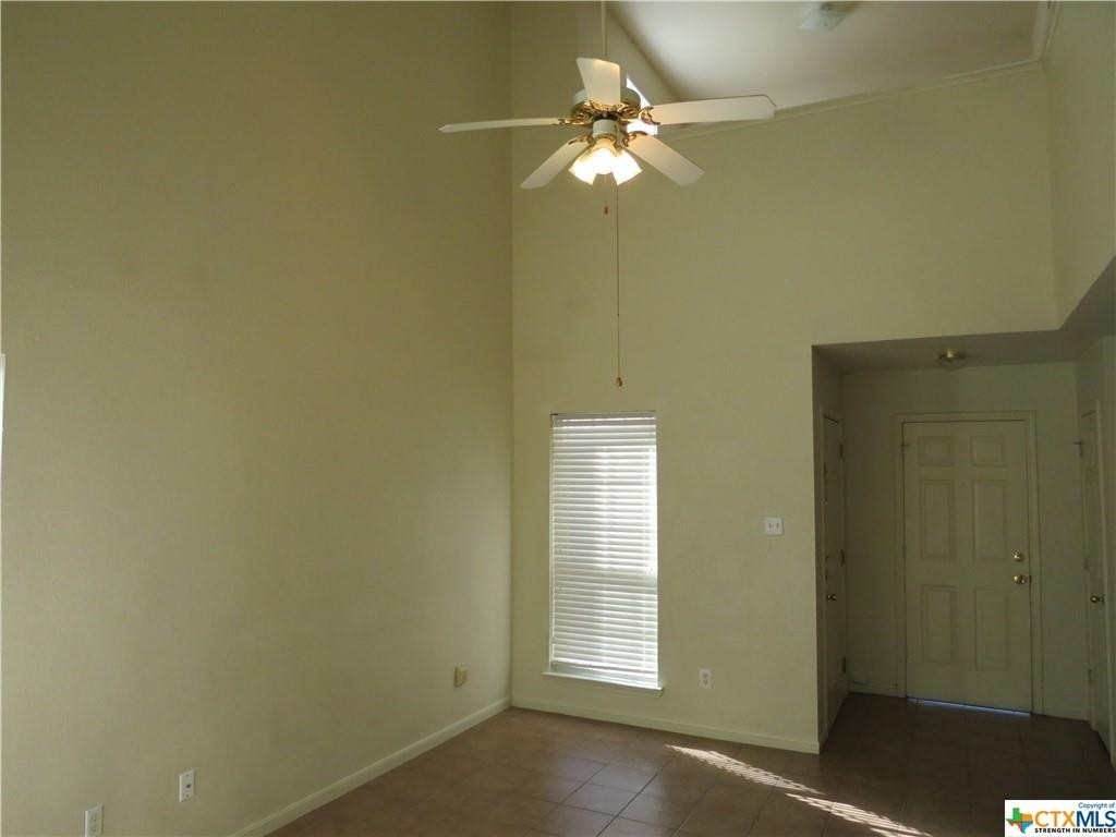 405 Deloris Drive - Photo 3