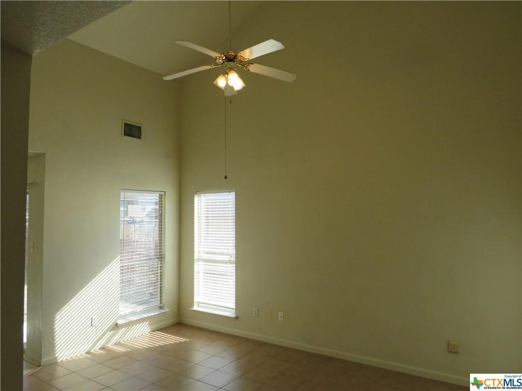 405 Deloris Drive - Photo 1