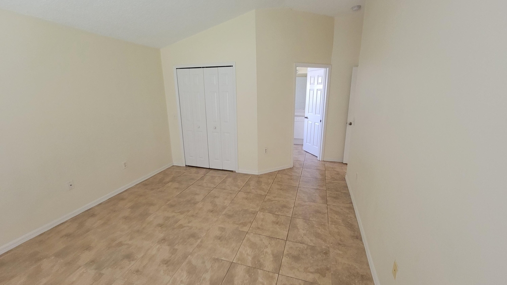 1440 Waldrun Street Se - Photo 9